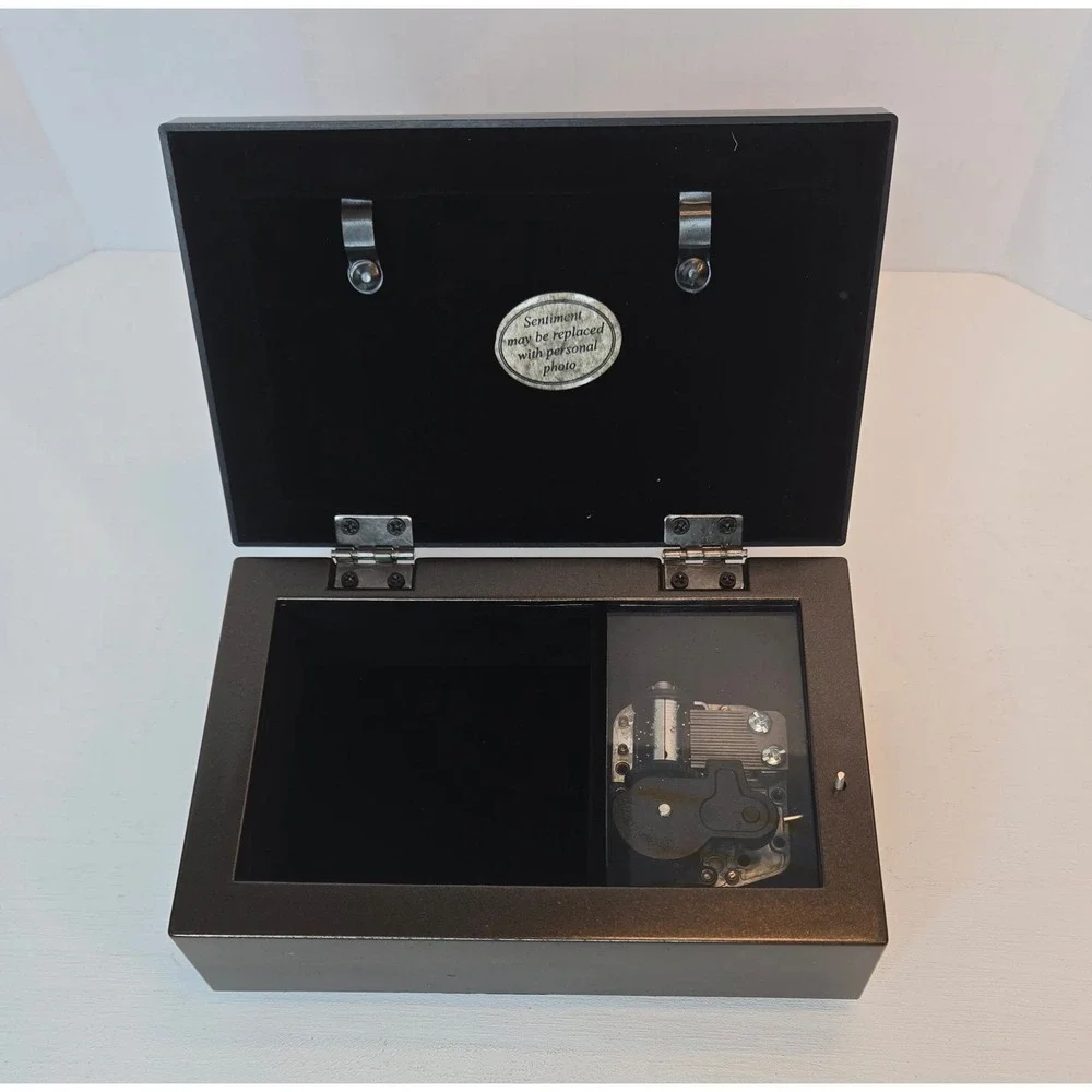 Carson Home Accents Sister Music Box Sisters‎ Share Childhood Memories Keepsake